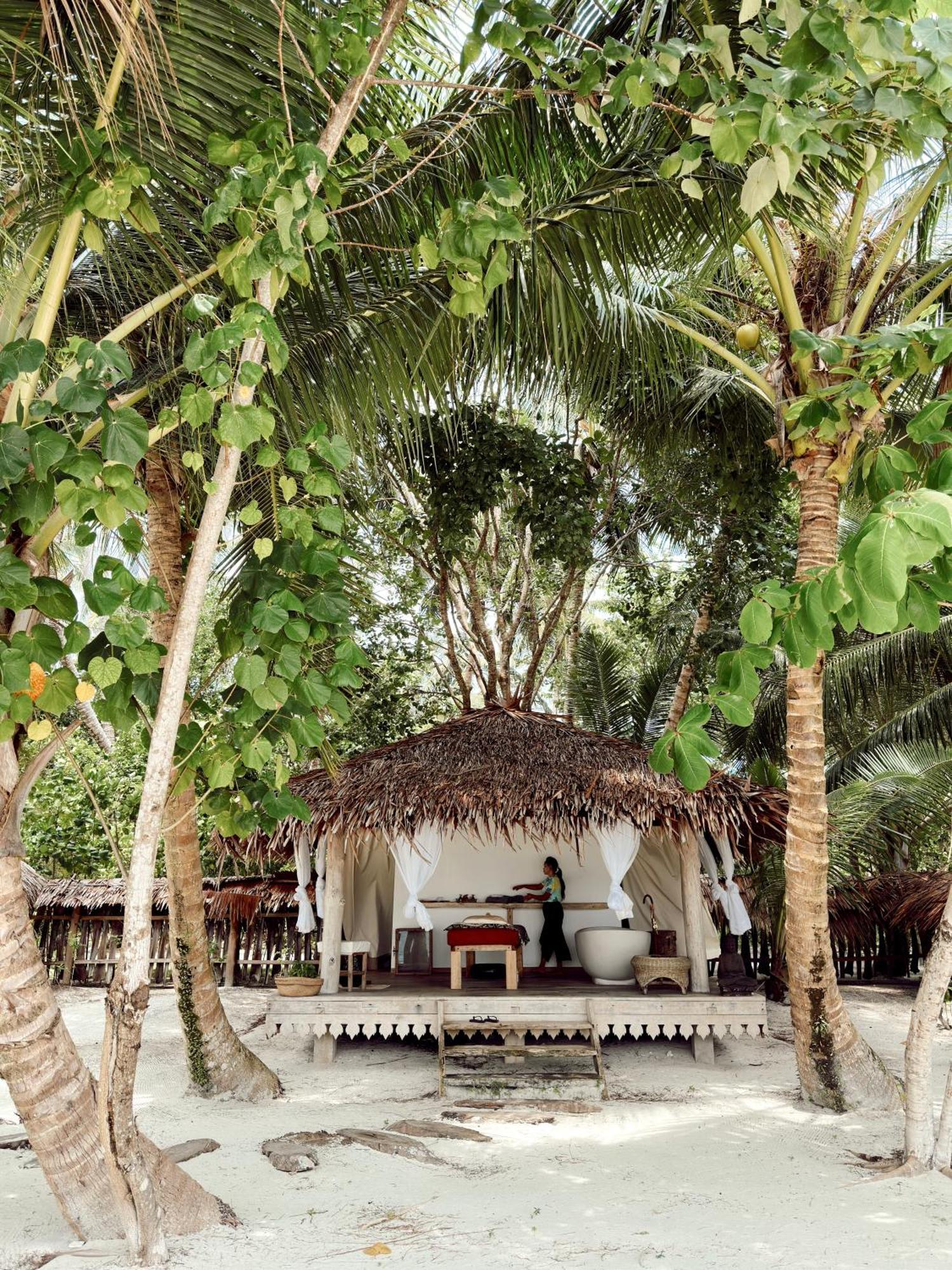 Aloita Resort Mentawai Tua Pejat Kültér fotó