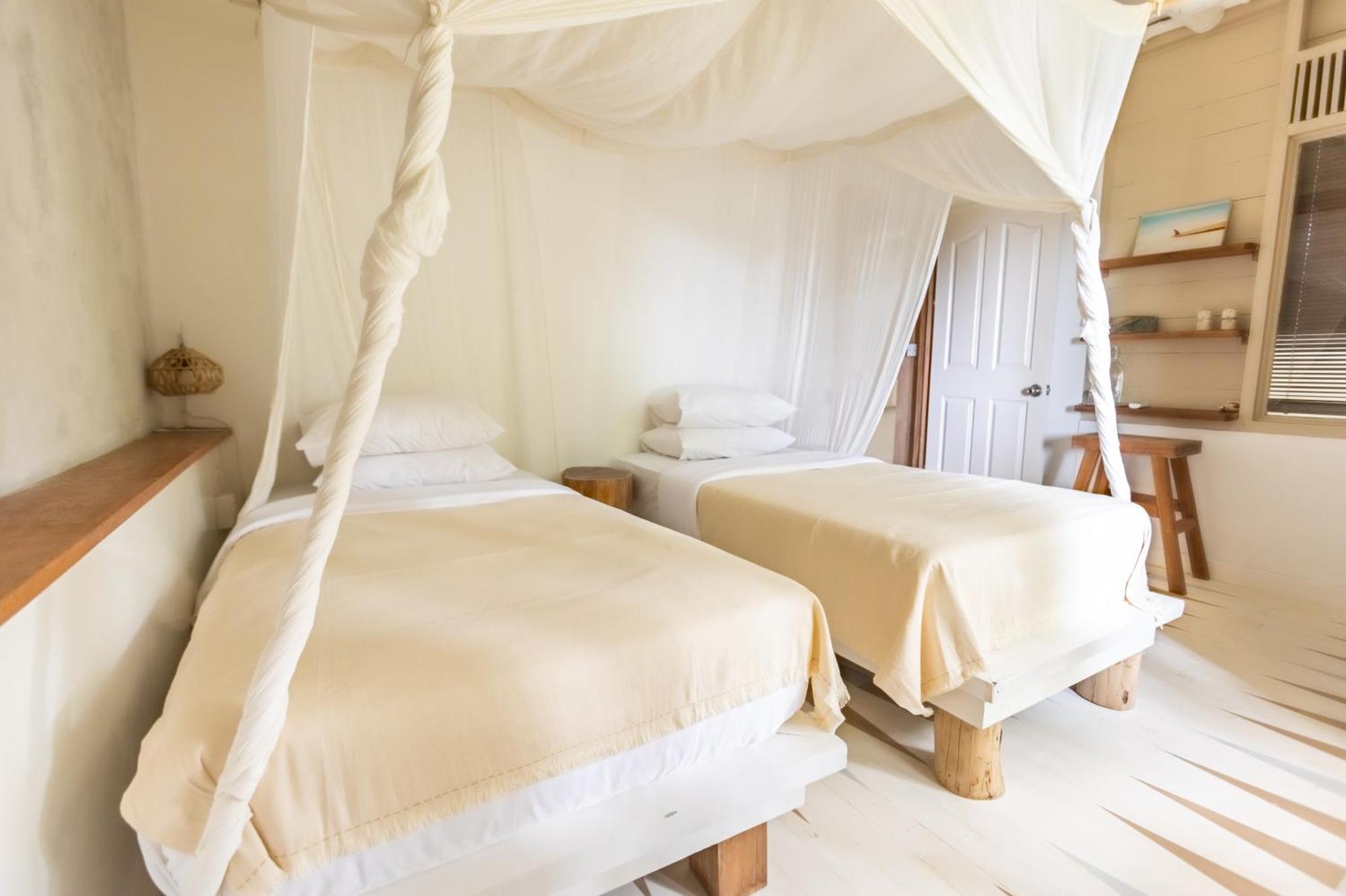 Aloita Resort Mentawai Tua Pejat Kültér fotó